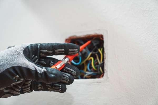 Set Up the Electrical Connection