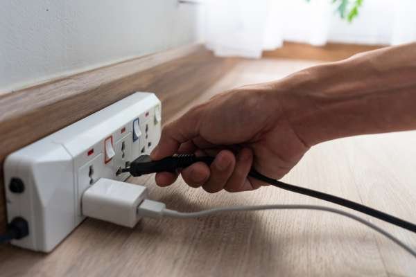 Turning Off and Unplugging the Appliance